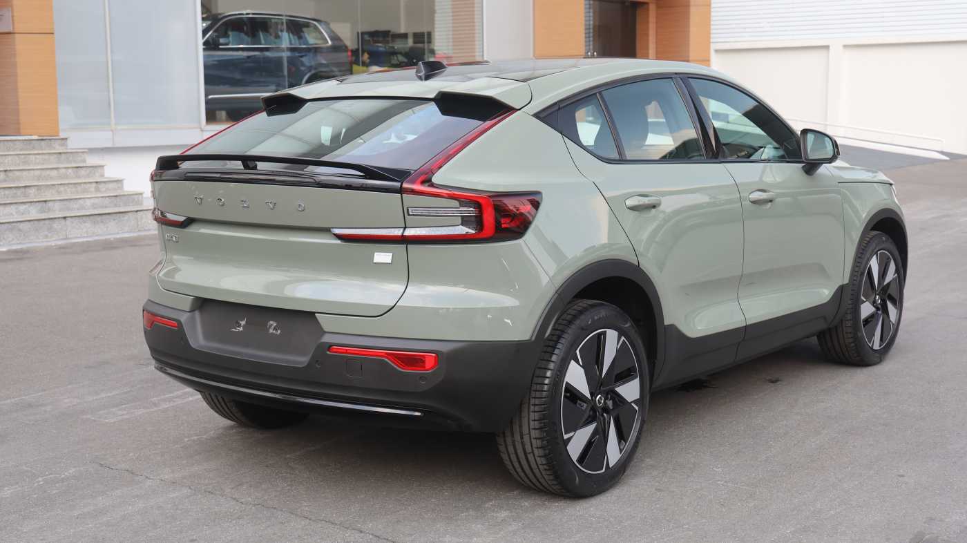 Volvo Recharge Pure Electric - single motor