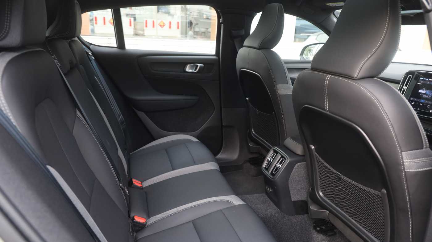 Volvo Recharge Pure Electric - single motor