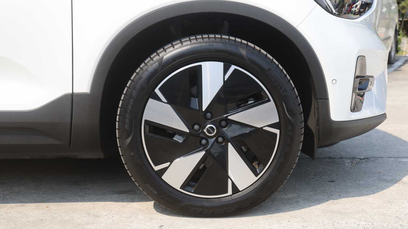 Volvo Ultra - Single Motor